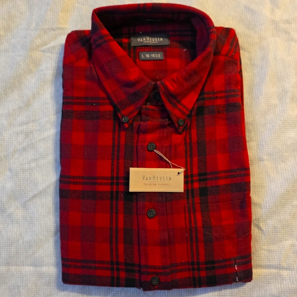 Van Heusen button-down shirt (New) Size L 16-16.5